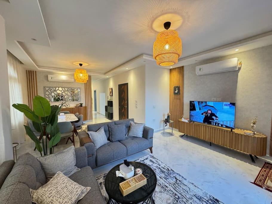 Luxury 3Br Apartment West Somid, Giza 6th of October City Εξωτερικό φωτογραφία